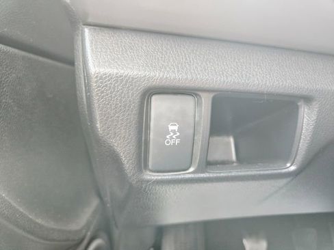 Used 2012 Honda Accord EX image 27