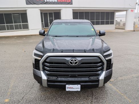 Used 2025 Toyota Tundra Limited w/ Power Package AWD/4WD image 4