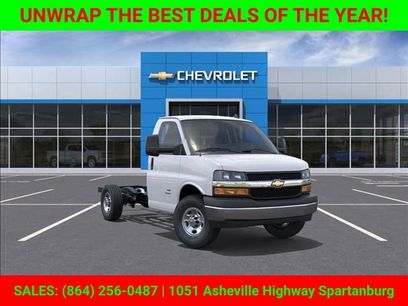 New 2025 Chevrolet Express 3500 w/ Power Convenience Package