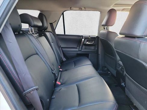 Used 2020 Toyota 4Runner TRD Off-Road Premium w/ Moonroof Package AWD/4WD image 16