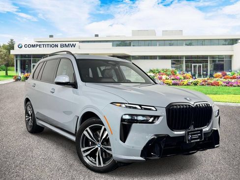 Used 2026 BMW X7 xDrive40i AWD/4WD image 1