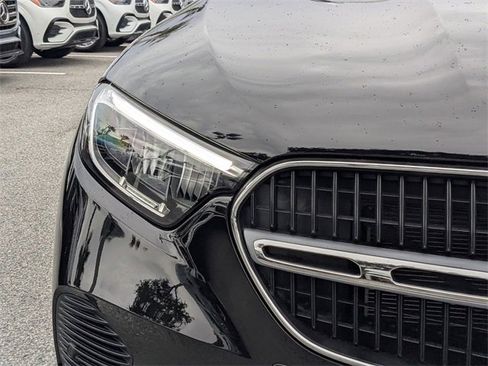 New 2026 Mercedes-Benz GLC 300 GLC 300 image 10