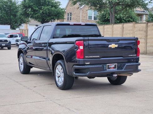 Used 2022 Chevrolet Silverado 1500 Custom RWD image 3