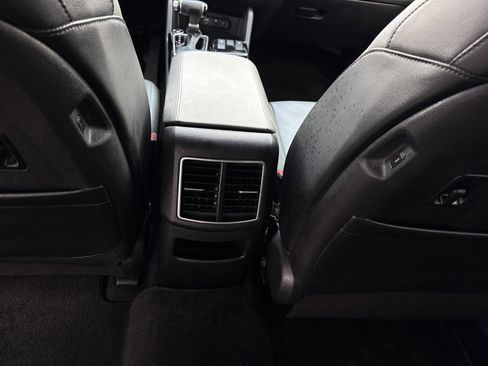 Used 2024 Kia Sportage X-Line w/ X-Line Premium Package AWD/4WD image 15