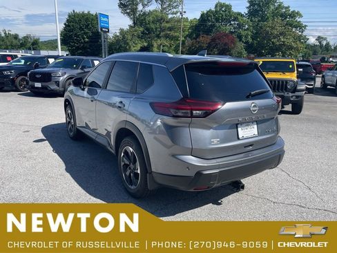 Used 2024 Nissan Rogue SV w/ SV Premium Package AWD/4WD image 42