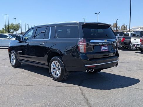 Used 2023 Chevrolet Suburban Premier AWD/4WD image 9