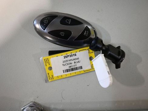 Used 2025 Hyundai Tucson SEL AWD/4WD image 9