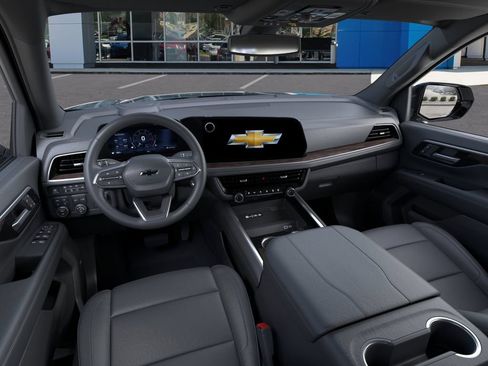 New 2026 Chevrolet Suburban Z71 AWD/4WD image 15