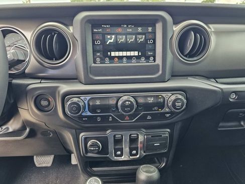 Used 2023 Jeep Wrangler Sport AWD/4WD image 26