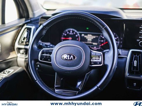 Used 2021 Kia Sorento EX FWD image 15