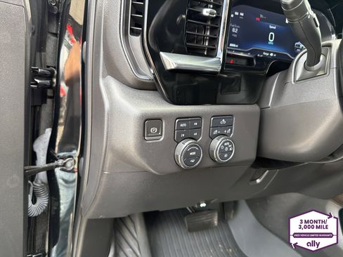 Used 2023 Chevrolet Silverado 1500 LT Trail Boss w/ Protection Package AWD/4WD image 16
