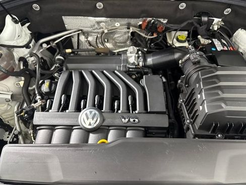 Used 2022 Volkswagen Atlas SEL image 32