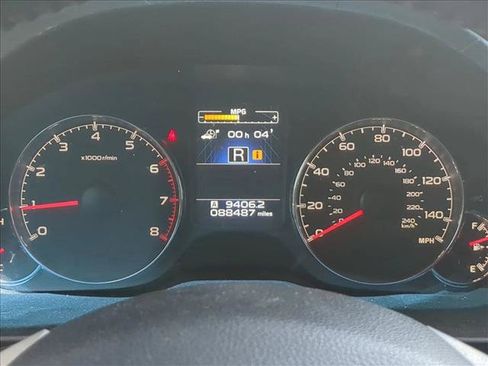Used 2014 Subaru Outback 2.5i Limited AWD/4WD image 11