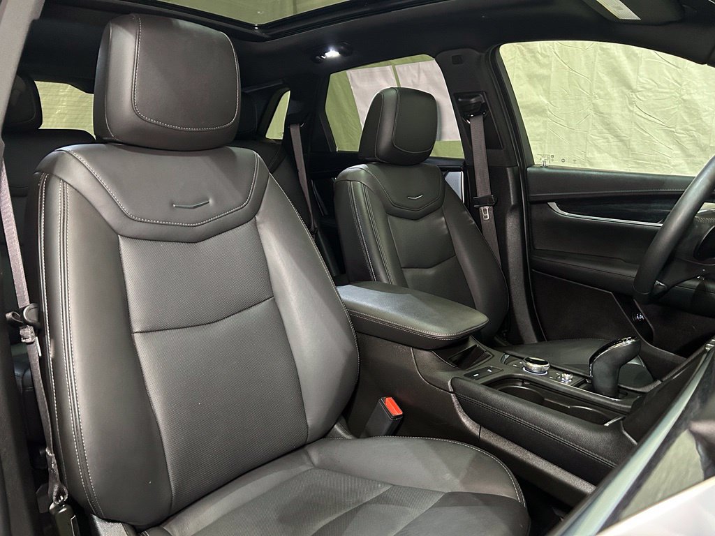 Used 2024 Cadillac XT5 Premium Luxury AWD/4WD image 39