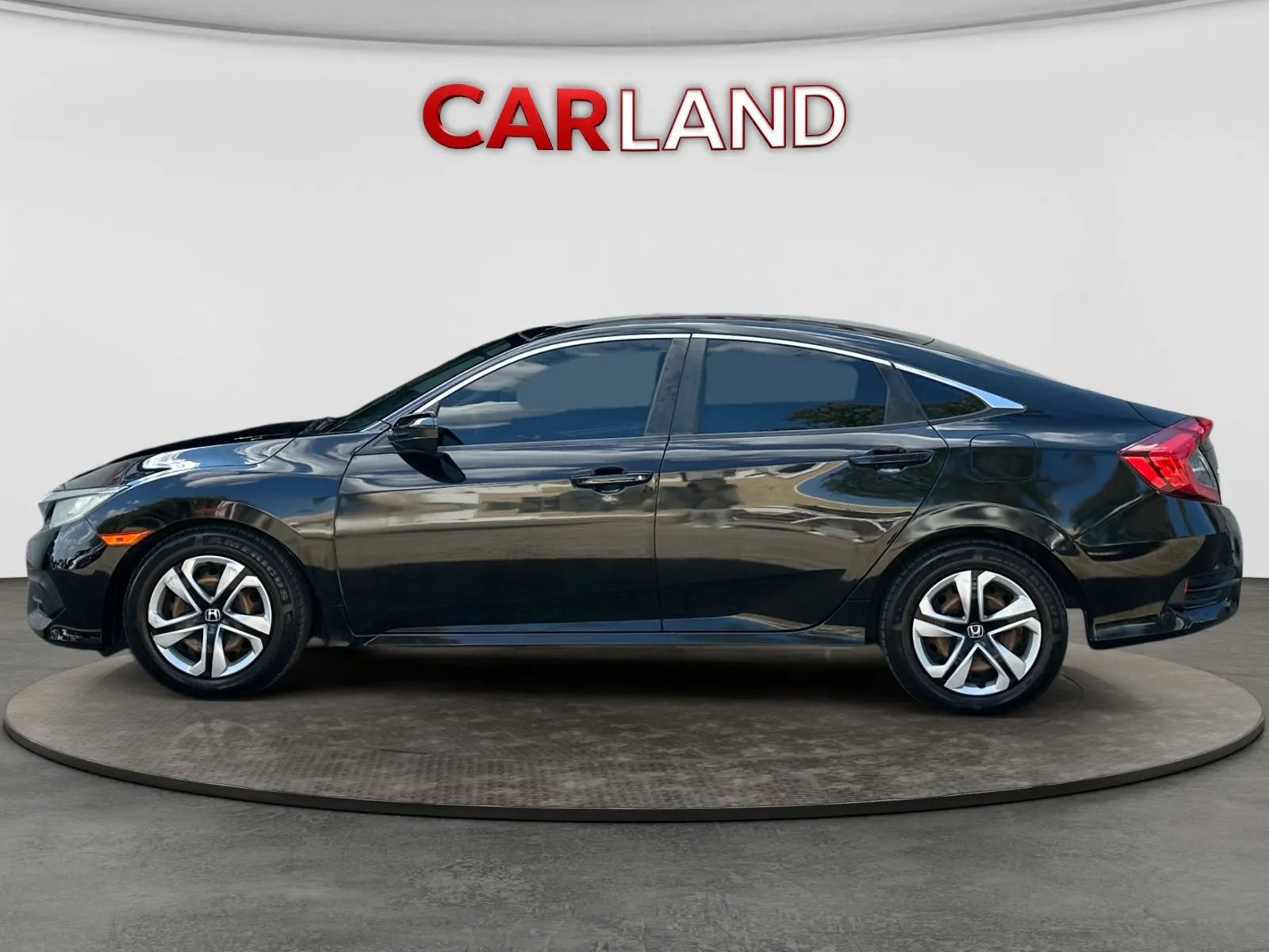 Used 2018 Honda Civic LX image 2