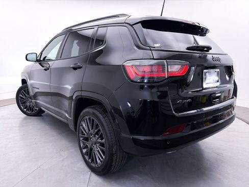 Used 2023 Jeep Compass High Altitude AWD/4WD image 2
