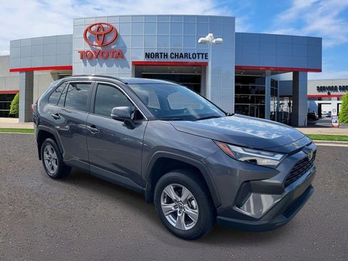 Used 2025 Toyota RAV4 XLE w/ Convenience Package image 3