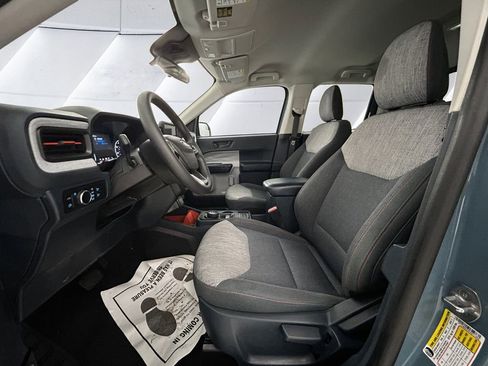 Used 2023 Ford Maverick XLT image 7