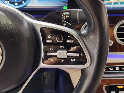 Used 2019 Mercedes-Benz E 450 4MATIC Sedan image 49