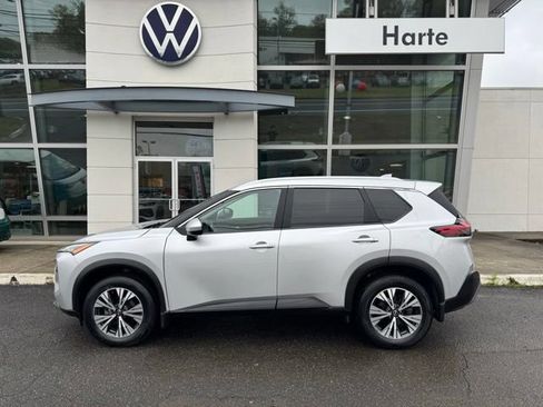 Used 2023 Nissan Rogue SV w/ SV Premium B Package AWD/4WD image 1