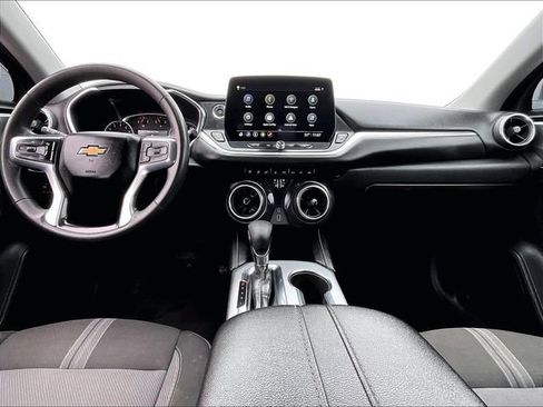 Used 2023 Chevrolet Blazer LT image 21