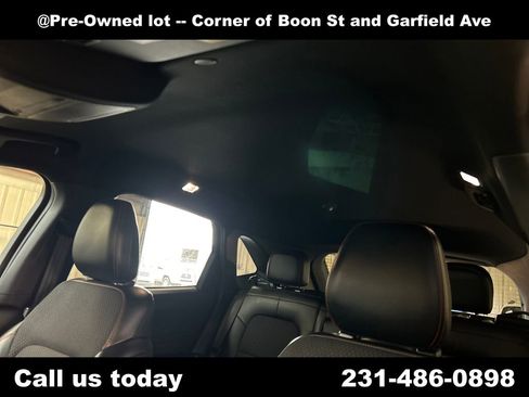 Used 2024 Ford Escape ST-Line AWD/4WD image 13