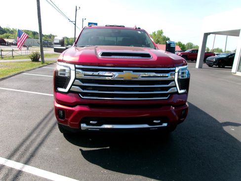 Used 2025 Chevrolet Silverado 2500 High Country w/ High Country Premium Package image 10