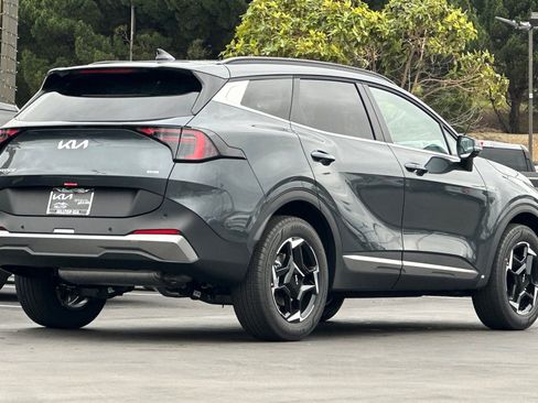 New 2026 Kia Sportage EX image 4