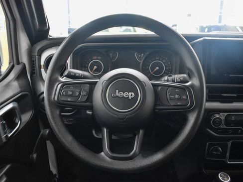 Used 2024 Jeep Wrangler Sport AWD/4WD image 24