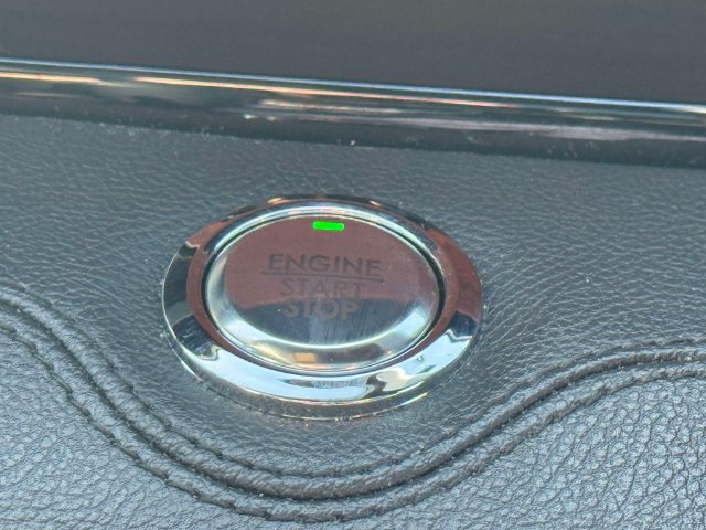 Used 2024 Lincoln Navigator Reserve AWD/4WD image 33