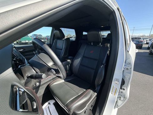 Used 2025 Dodge Durango R/T AWD/4WD image 17