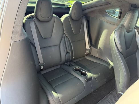 Used 2026 Tesla Model X Plaid AWD/4WD image 18