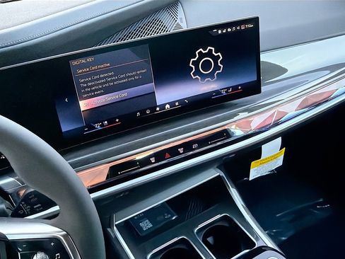 New 2026 BMW i7 xDrive60 w/ M Sport Package RWD image 27