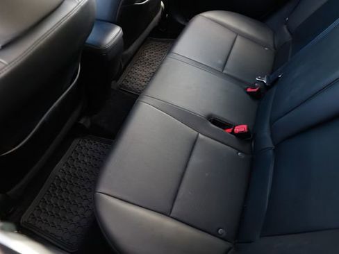 Used 2012 Lexus CT 200h image 13