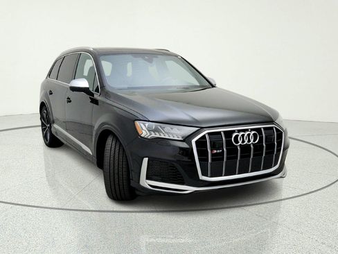 Used 2022 Audi SQ7 Premium Plus AWD/4WD image 4