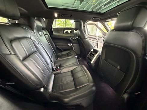 Used 2020 Land Rover Range Rover Sport SE AWD/4WD image 23
