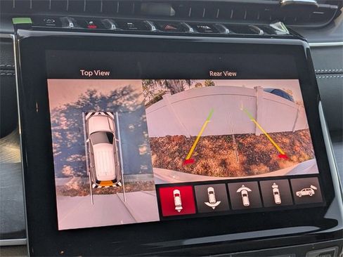 New 2025 Jeep Grand Cherokee Limited image 20