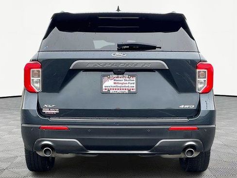 Certified 2023 Ford Explorer XLT w/ Equipment Group 202A image 4