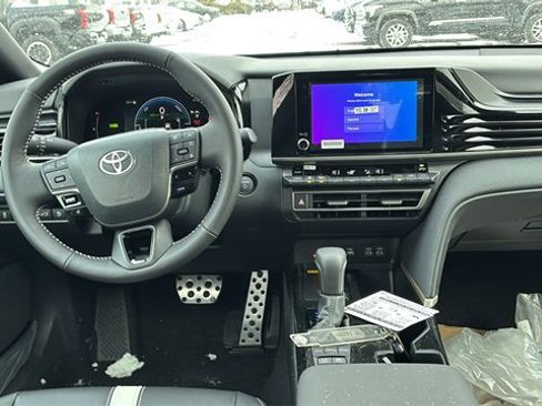 New 2026 Toyota Camry SE image 7