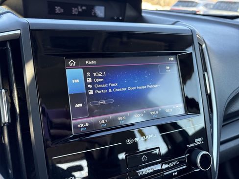 Used 2024 Subaru Forester Base image 17