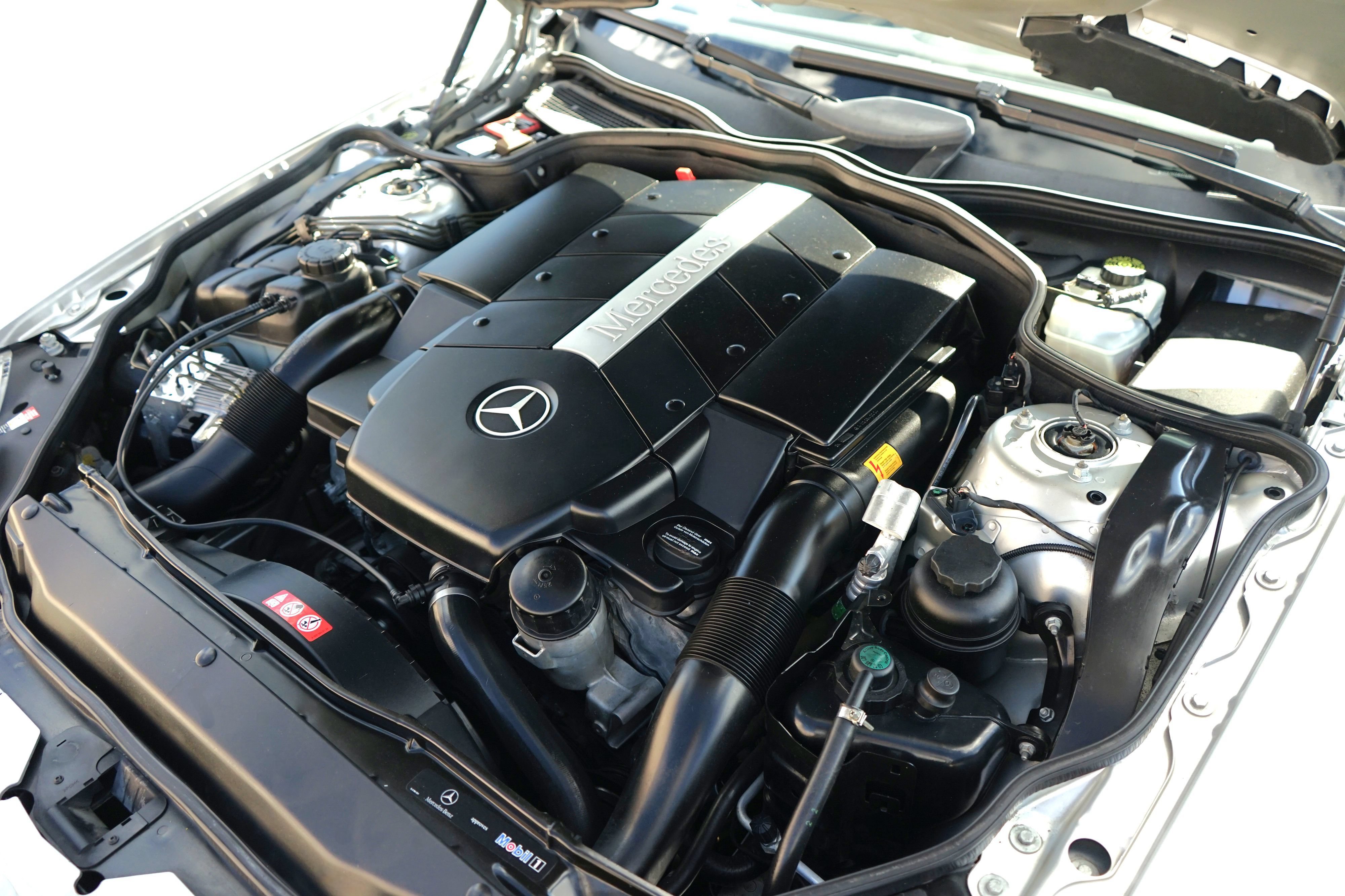 Used 2004 Mercedes-Benz SL 500 image 34