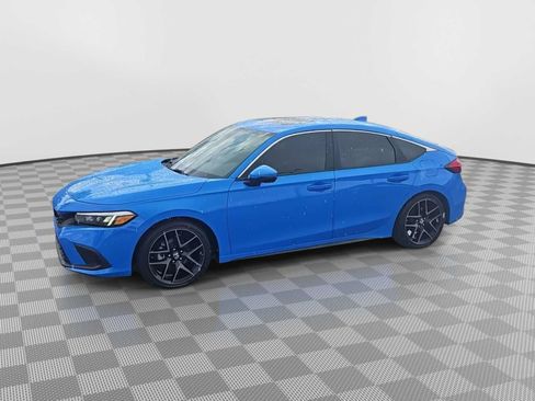 Certified 2024 Honda Civic Sport Touring image 4