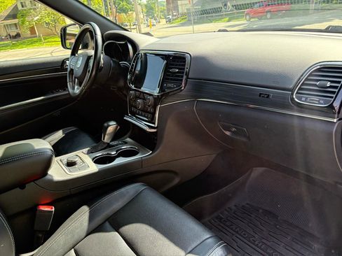 Used 2021 Jeep Grand Cherokee Limited w/ Quick Order Package 28K 80th AWD/4WD image 30