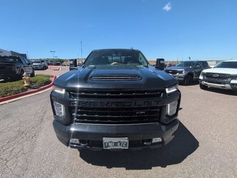 Used 2023 Chevrolet Silverado 2500 LT w/ Midnight Edition AWD/4WD image 2