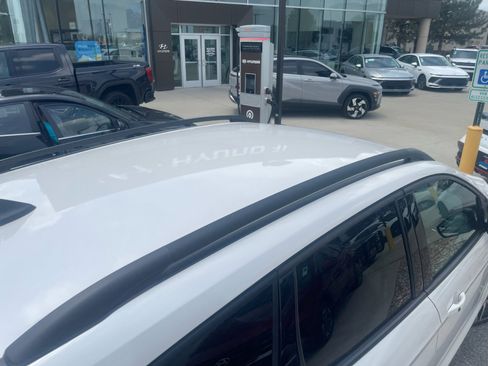 Used 2019 Ford Escape SEL AWD/4WD image 7
