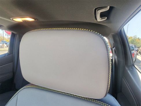 New 2026 Chevrolet Colorado ZR2 w/ Technology Package image 36