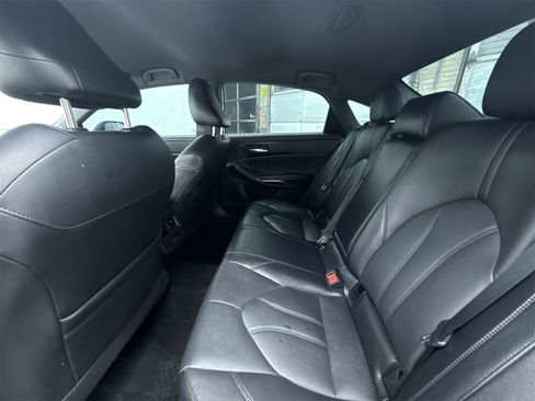 Used 2021 Toyota Avalon XLE image 35