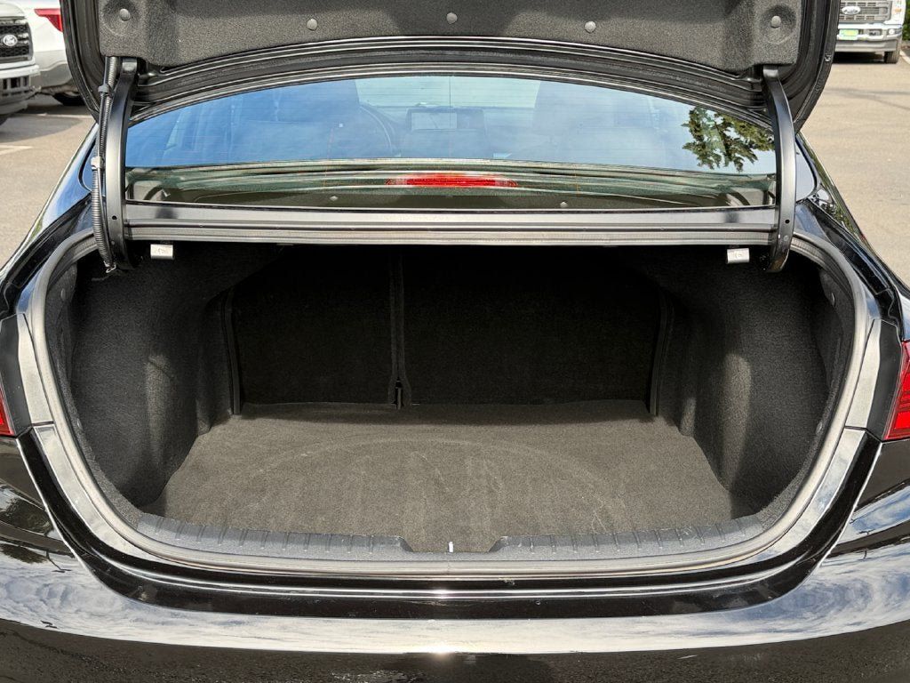 Used 2023 Kia Forte GT-Line w/ GT-Line Technology Package FWD image 22