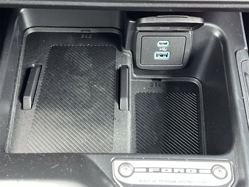 New 2025 Ford Bronco Outer Banks image 7