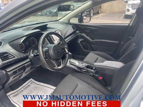 Used 2017 Subaru Impreza 2.0i AWD/4WD image 2